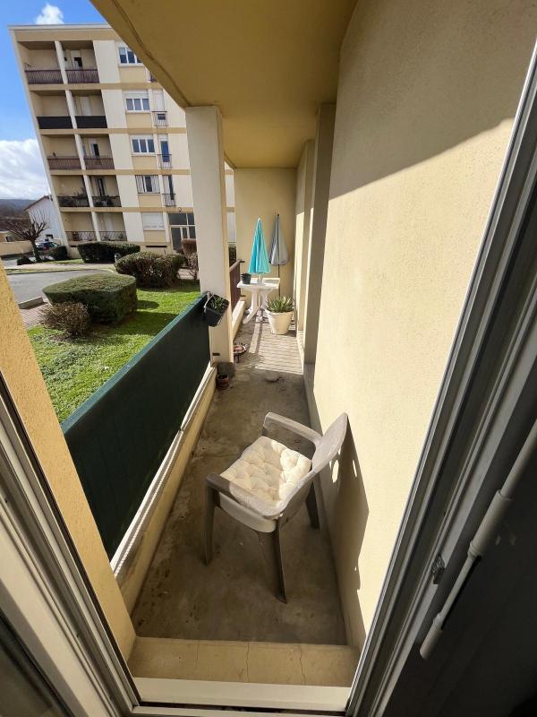 Appartement T3/T4 lumineux – Environ 70 m² – Proche centre-ville de Riom - Photo 7 - Riom