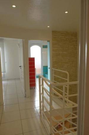 Exceptionnel DUPLEX AVEC VUE! - Photo 8 - Saint-Étienne
