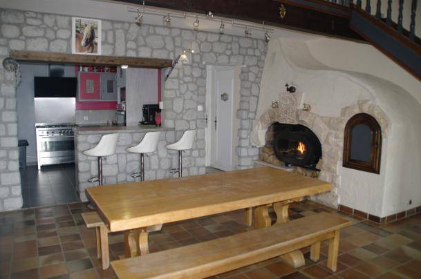 Maison de 285m² - Photo 8 - Saint-Alban-Auriolles