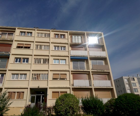 Appartement 79m² à Châteauvert - Photo 8 - Valence