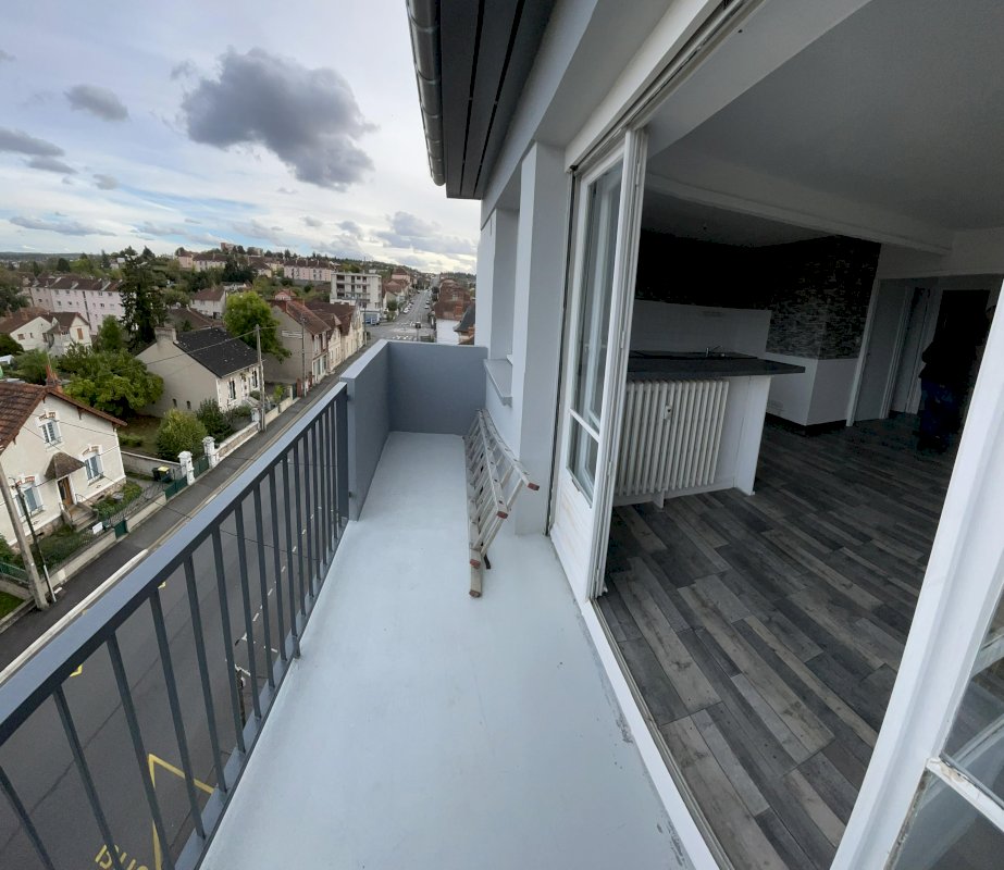 Appartement 3 chambres 78m² - Photo 8 - Montluçon