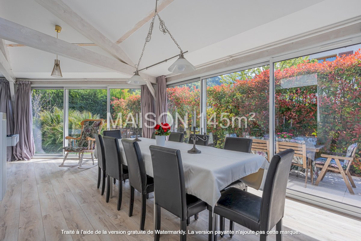 Maison 145m² 4 chambres sur terrain 433m² - Photo 8 - La Rivière