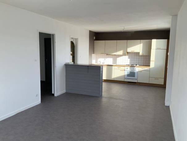 Appartement T3 à ST JUST ST RAMBERT - Photo 9 - Saint-Just-Saint-Rambert