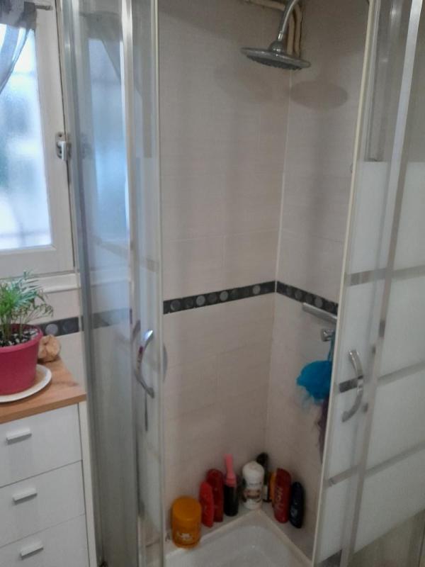 Vend maison sur 2 niveaux - Photo 9 - Saint-Martin-d'Hères