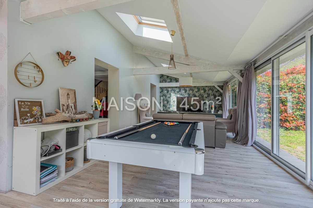 Maison 145m² 4 chambres sur terrain 433m² - Photo 9 - La Rivière
