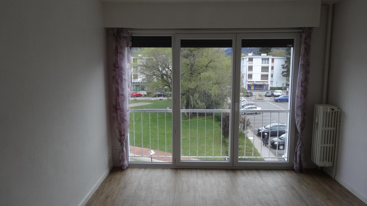 Particulier VEND Appartement 5 pièces 77m² - Photo 9 - Cluses