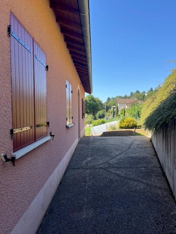 Maison individuelle à vendre - Photo 9 - Saint-Genis-l'Argentière