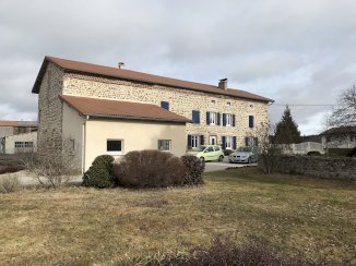 Ferme rénovée - Saint-Pierre-du-Champ (43810)