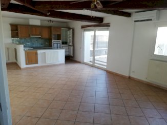 Appartement 3 pièces avec terrasse - Montélimar (26200)