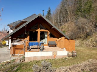 Maison avec Local professionnel - Le Châtelard (73630)