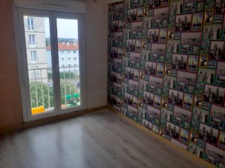 VENTE À TERME, TYPE 4 - Annonay (07100)