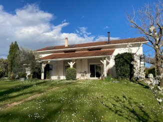 Charmante et grande maison - La Chapelle-de-Surieu (38150)