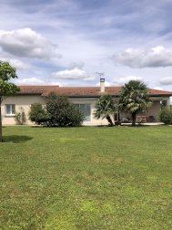 Maison contemporaine - Cormoz (01560)