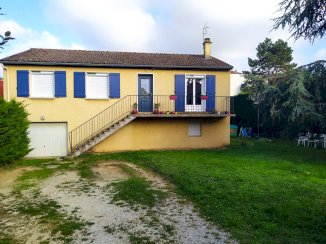 Grande maison individuelle CRAPONNE CENTRE – 167 m² – 7 pièces – Jardin de 750 m² - Craponne (69290)