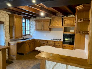 Maison 4 pièces / 100 m² - Celles-sur-Durolle (63250)